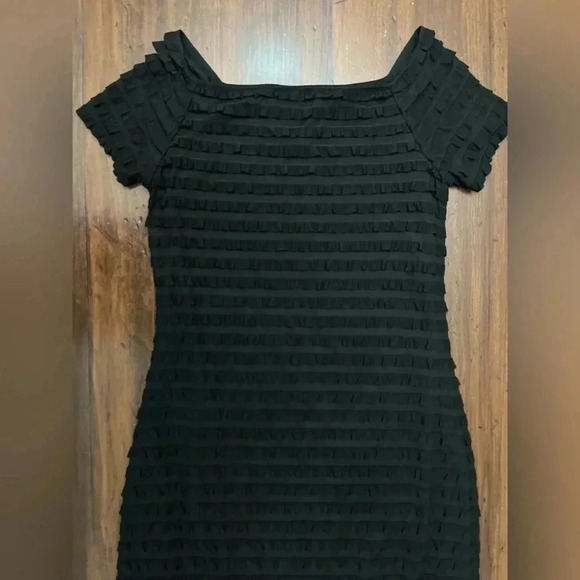 Frank Lyman Design Ruffle Dress Size 6 Ruffles Midi Lined Stretch Square Modest - Picture 9 of 13